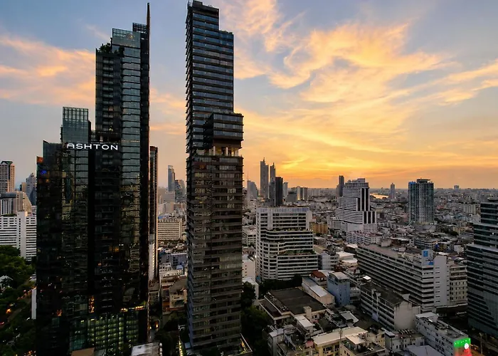 Brand New Stylish 1br Walk To Bts Perfect 2